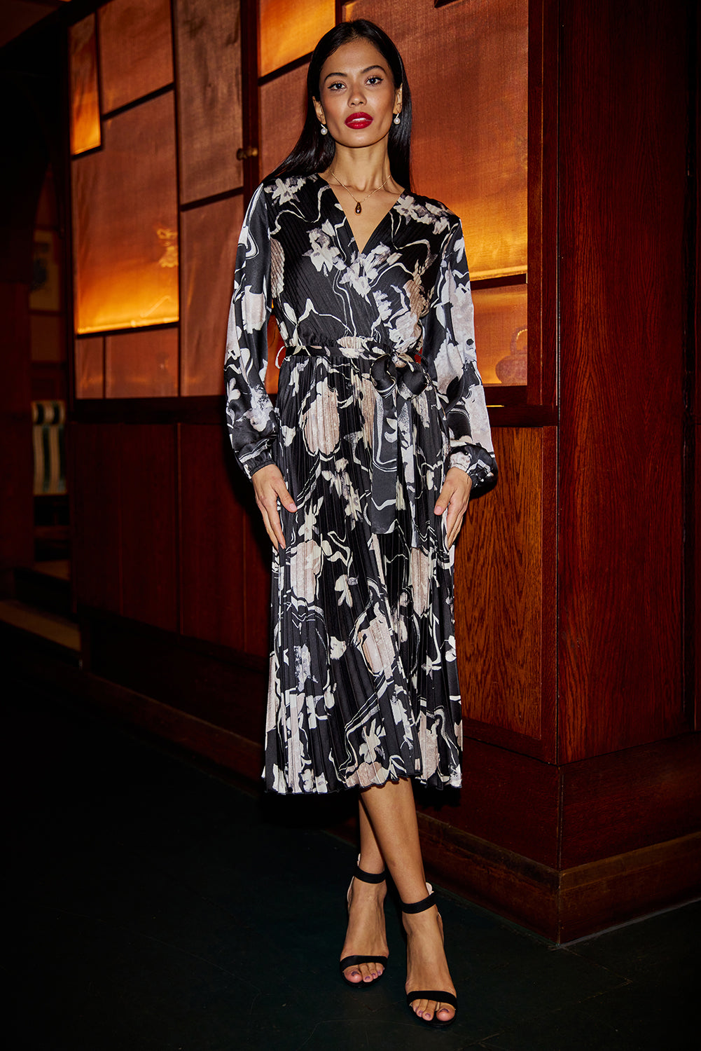 Yumi Black Floral Satin Pleated Midi Dress - SHAWONÉ